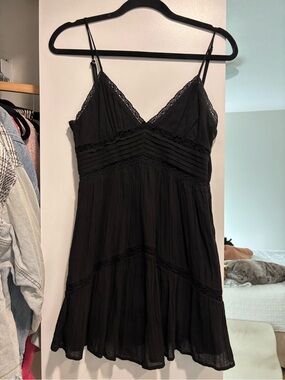 Zara Black Linen Sundress Zipper on side